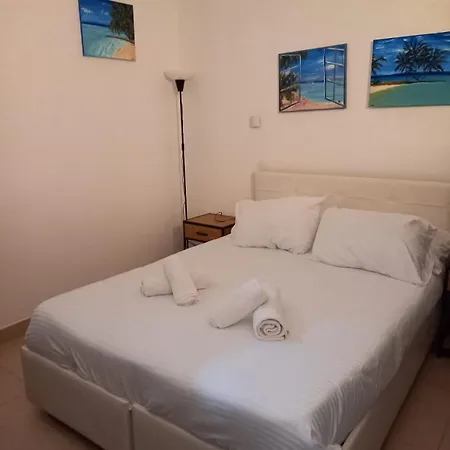 יחידת אירוח בבית ורדי Tibériade Extérieur photo