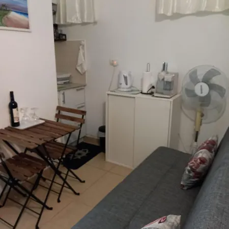 יחידת אירוח בבית ורדי Tibériade Extérieur photo